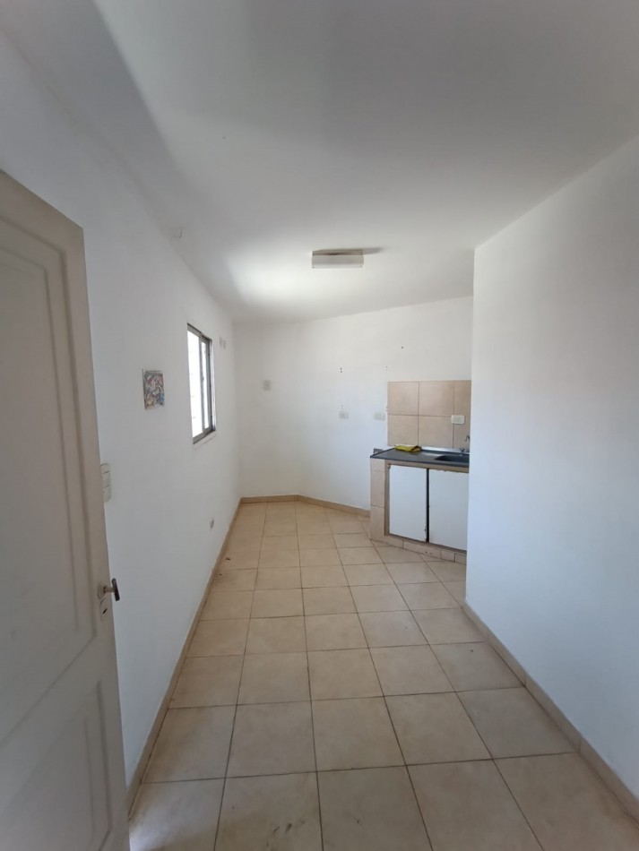  ALQUILER - PH 2AMBIENTES PLANTA ALTA CON PATIO