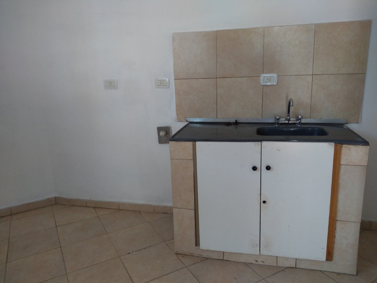  ALQUILER - PH 2AMBIENTES PLANTA ALTA CON PATIO