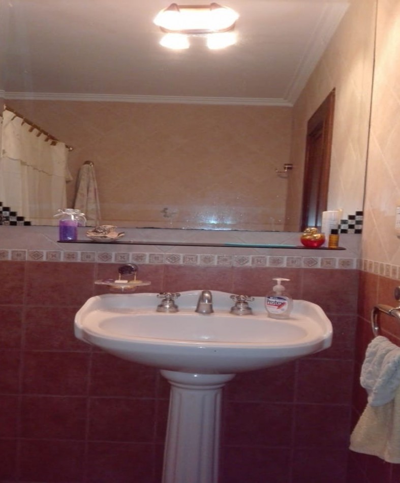 CASA EN MIRAMAR capacidad para 8 personas