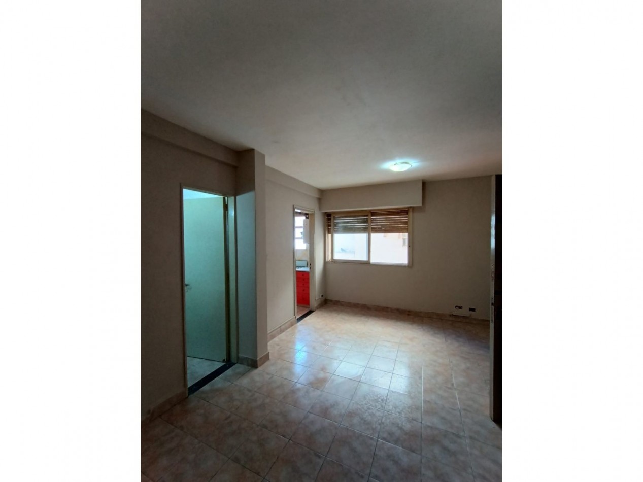 MONOAMBIENTE APTO OFICINA O VIVIENDA