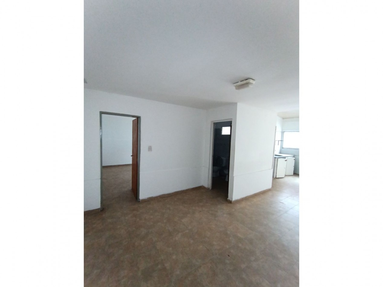 ALQUILER PH 2 AMB AMPLIO CON PATIO