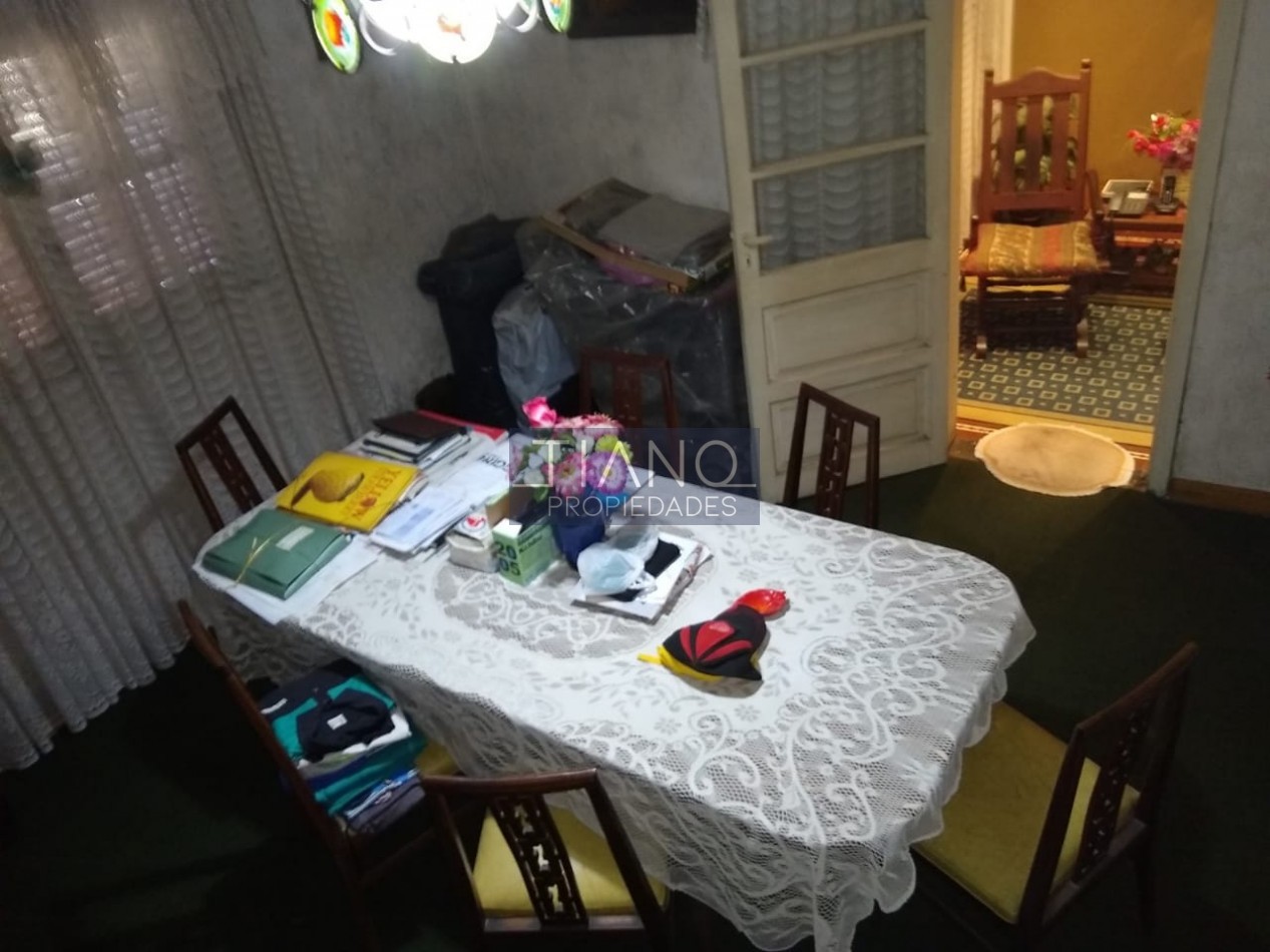 AMPLIO 4 AMBIENTES CON PATIO, PARRILLA Y LAVADERO