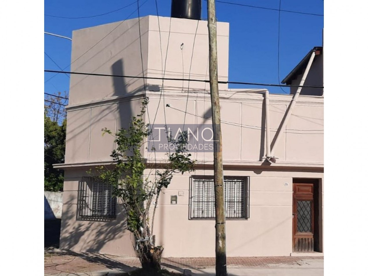  ALQUILER - PH 2AMBIENTES PLANTA ALTA CON PATIO