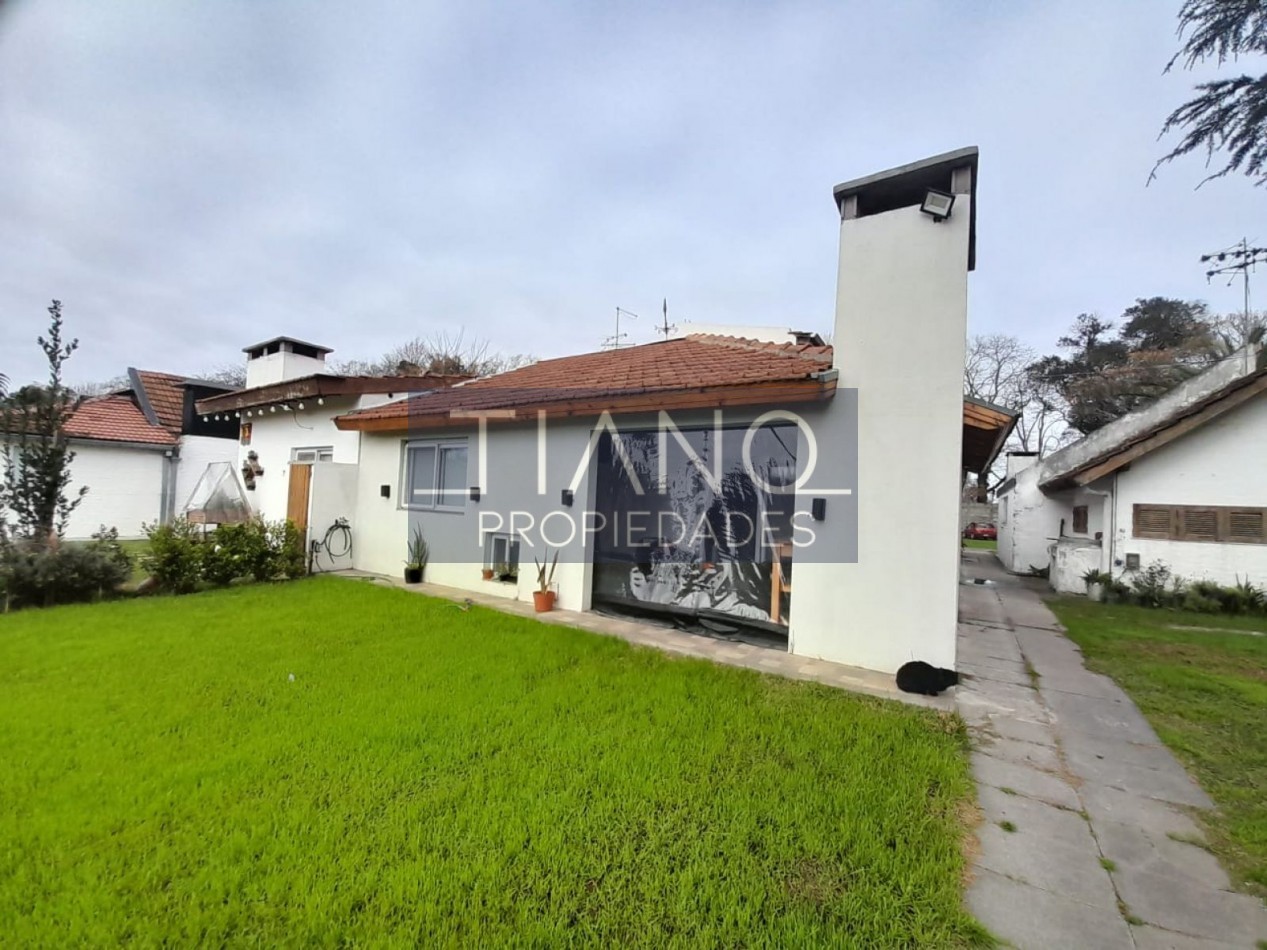 VENTA CASA 4 AMB JARDIN - CLUB PRIVADO EN MONTE GRANDE