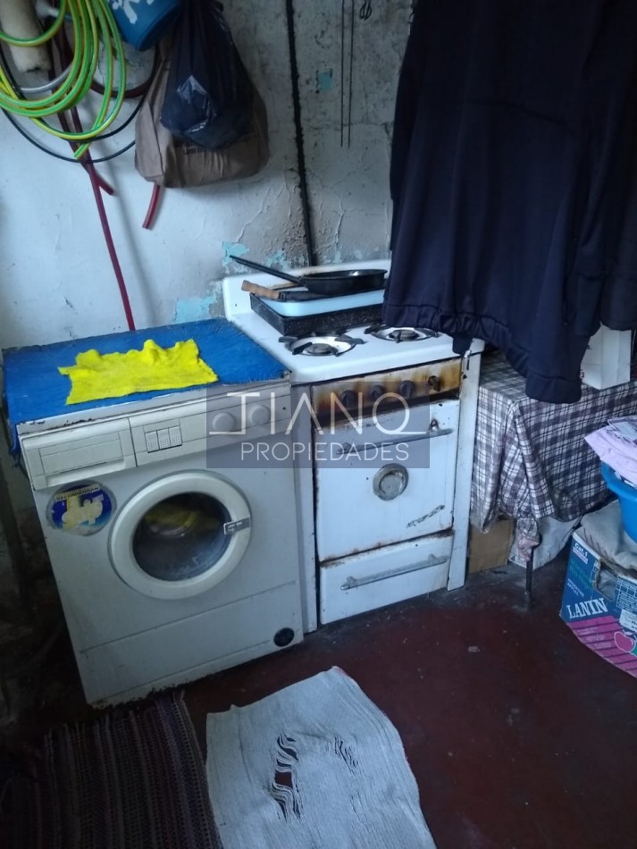 AMPLIO 4 AMBIENTES CON PATIO, PARRILLA Y LAVADERO