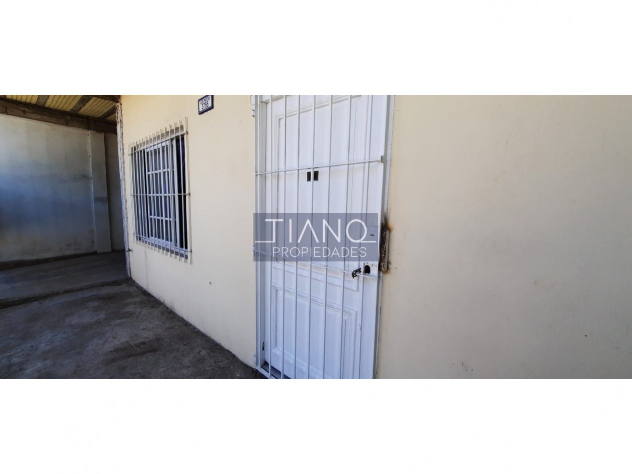 CASA EN 2 PLANTAS + DEPARTAMENTO 3 AMB - APTO CREDITO