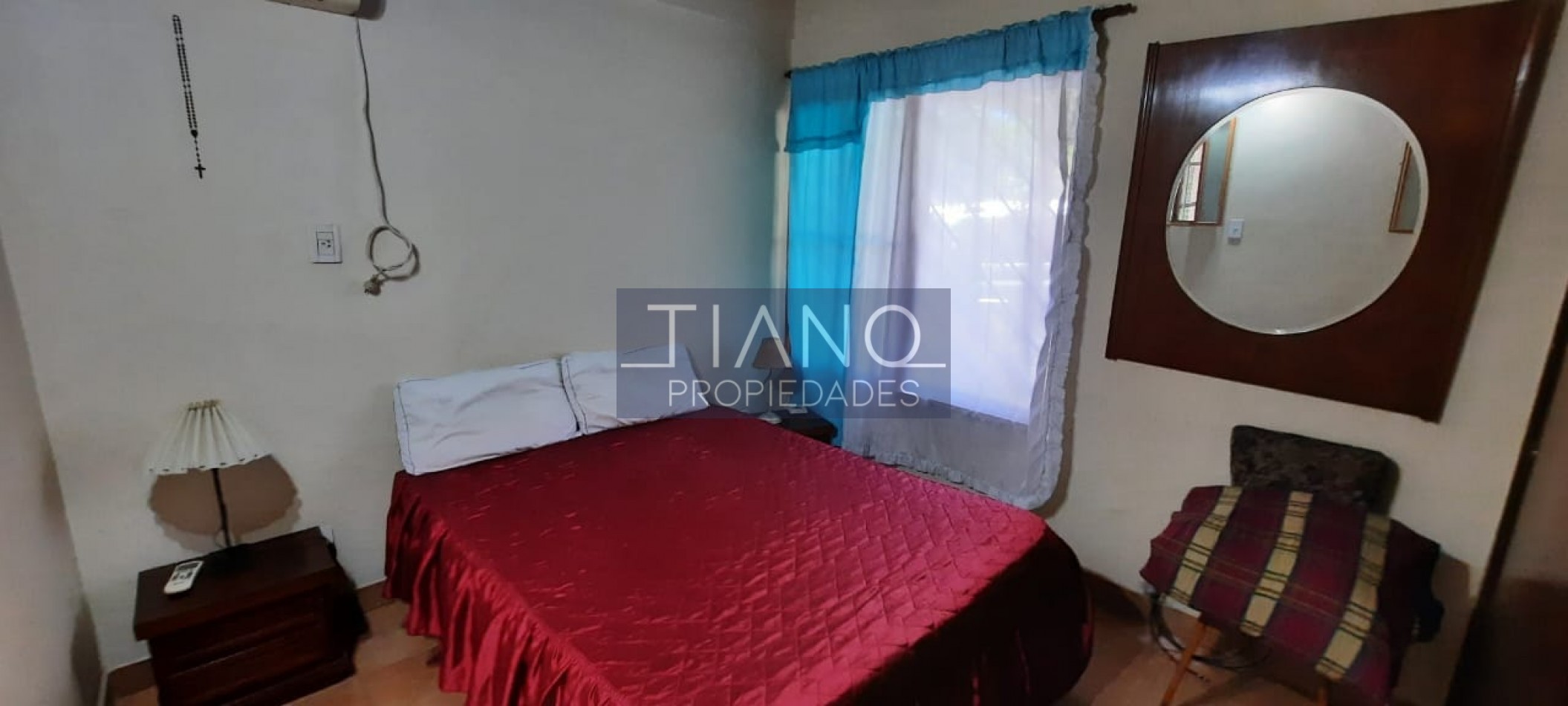 CASAQUINTA CON AMPLIA PISCINA Y PARQUE