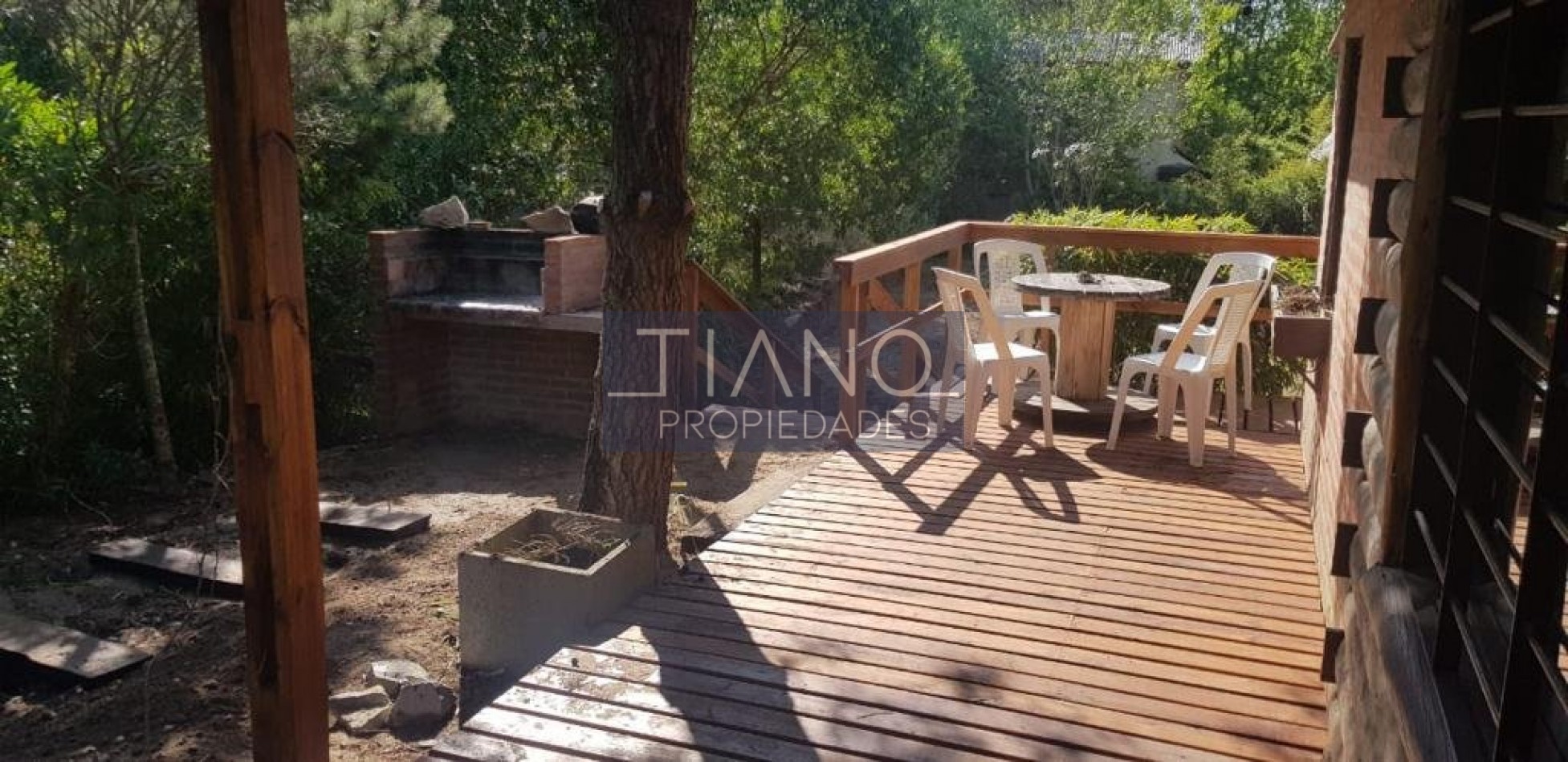 CABAÑAS EN MAR AZUL