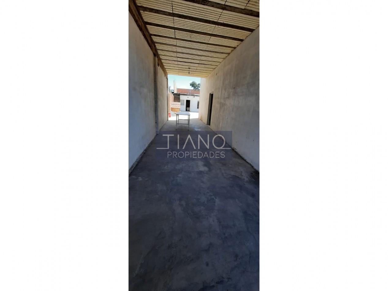 CASA EN 2 PLANTAS + DEPARTAMENTO 3 AMB - APTO CREDITO