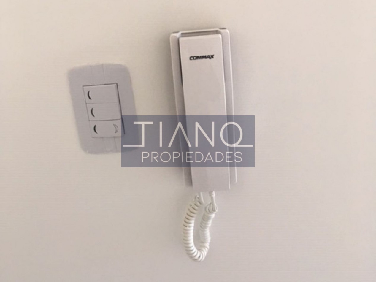 Departamento 2 Amb Con Cochera en Lanusita 