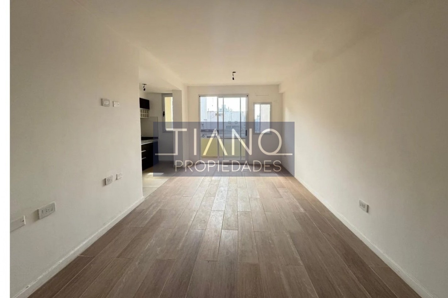 MONOAMBIENTE A ESTRENAR EN LANUSITA - APTO PROFESIONAL ,CON COCHERA CUBIERTA