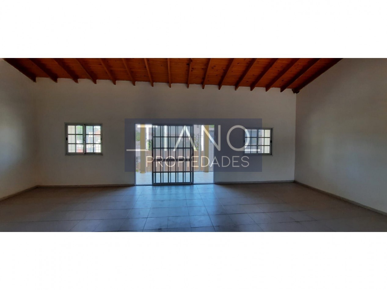 CASA EN 2 PLANTAS - APTO CREDITO