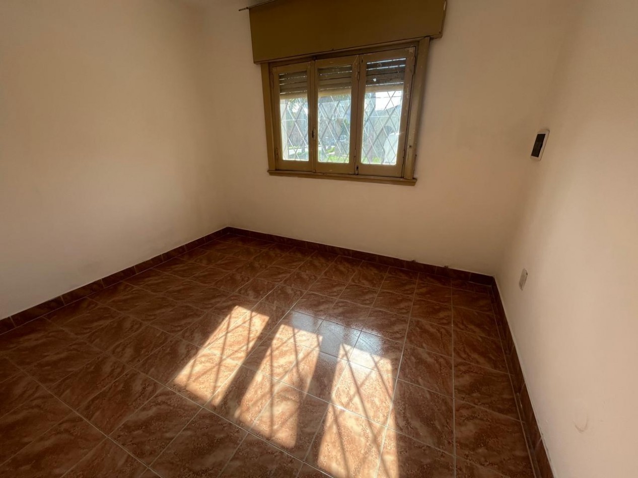 3 AMBIENTES AMPLIOS CON RECEPCION - APTO PROFESIONAL/COMERCIAL